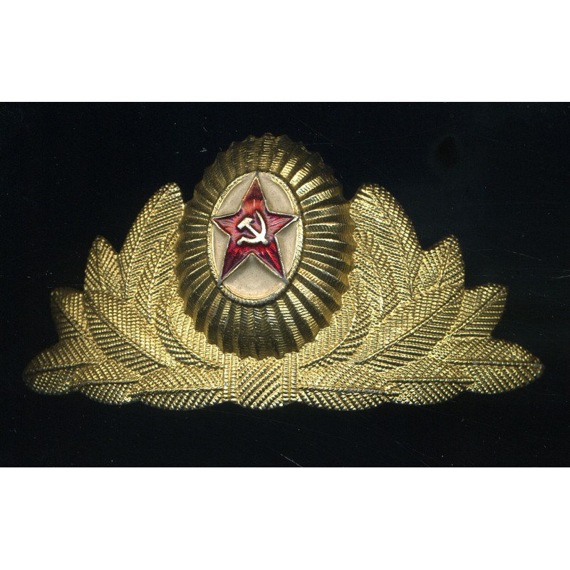 NSVL armee ohvitseri paraadmundri mütsimärk, kokard