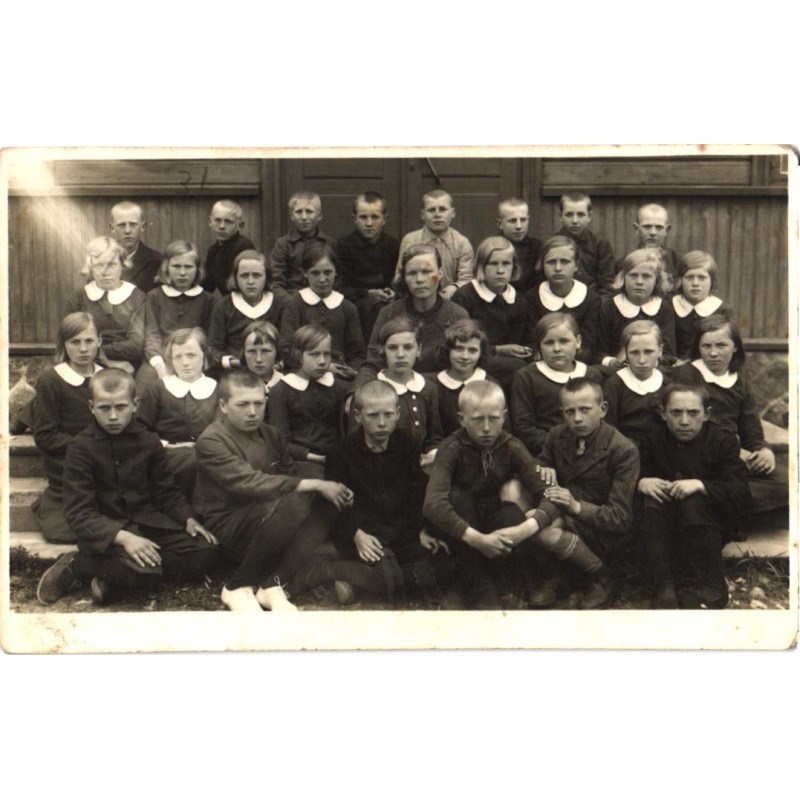 Võhma algkooli klassi ühispilt, enne 1940