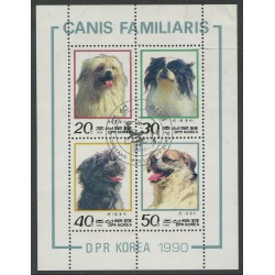 Põhja Korea väikepoogen koerad 1990