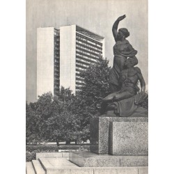Tallinn, Hotell Viru, 16. oktoobri väljak monumendiga, Tellimus nr. 1125, 1973