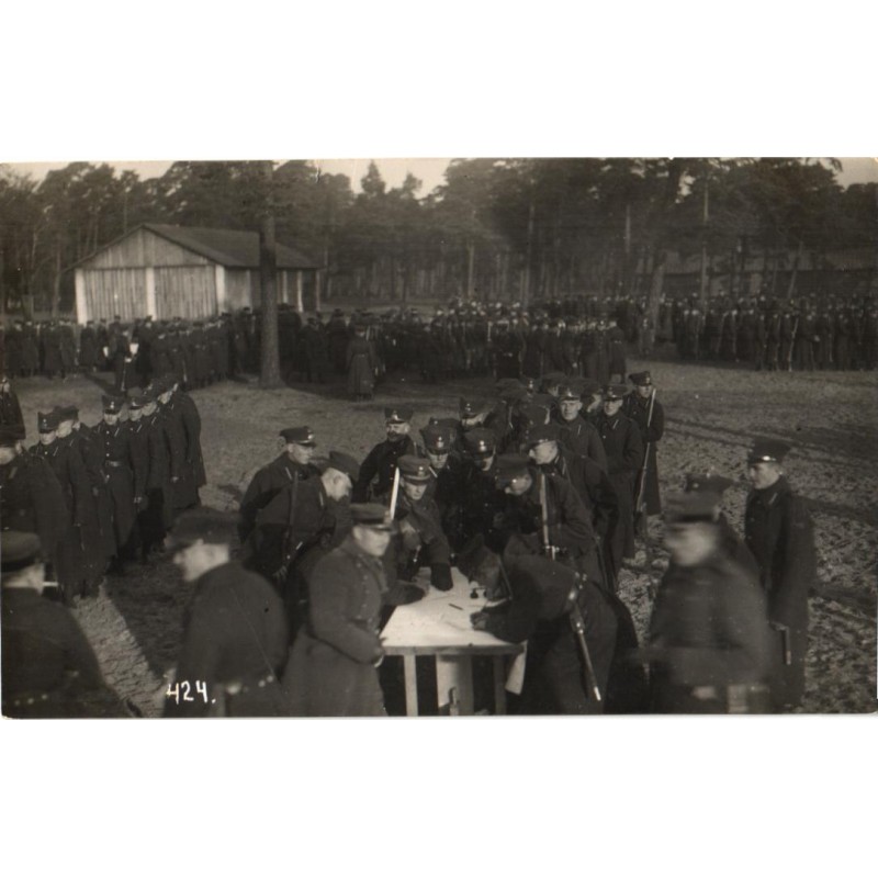 Läti suurem sõdurite kogunemine, püssid, enne 1940