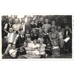 Pillimehed seltskonnas, akordionid, lõõtspill, enne 1940