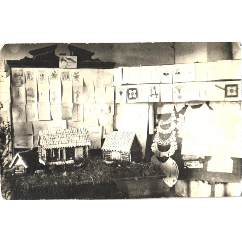 Käsitöö näitus kusagil eestis, enne 1940